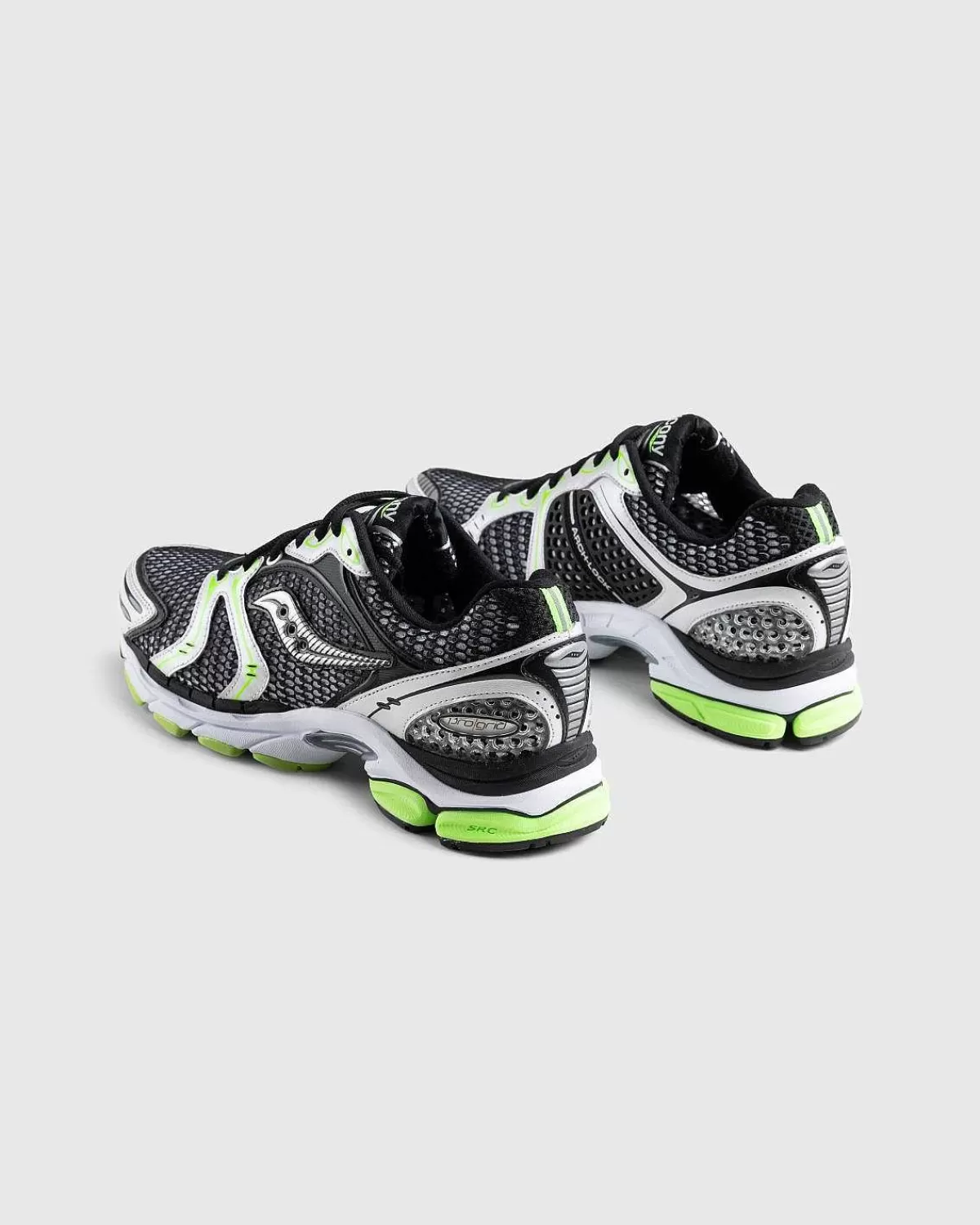 Sneakers>Saucony Progrid Triumph 4 Sort/Solv